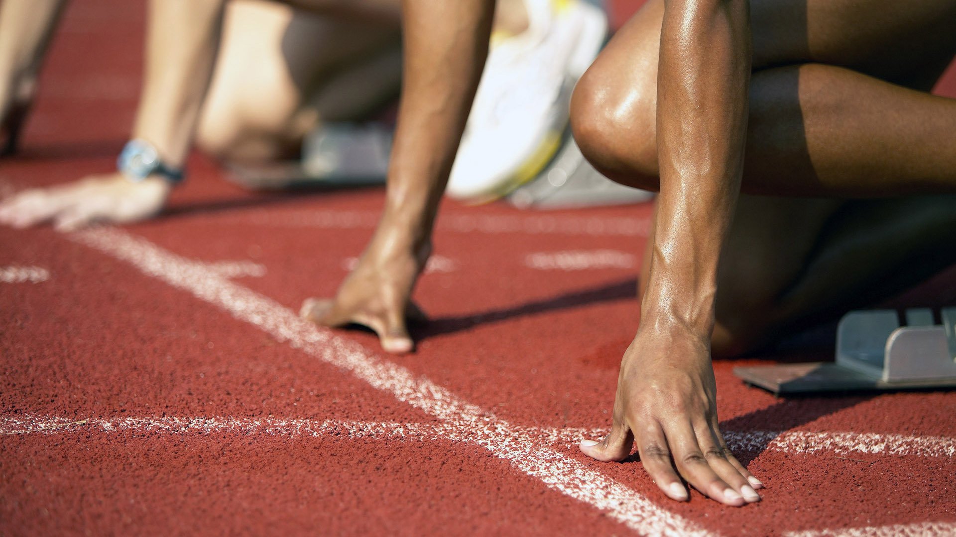 开云电竞-新的橄榄球商业化模式，哪些队伍将受益最大？，橄榄球市场